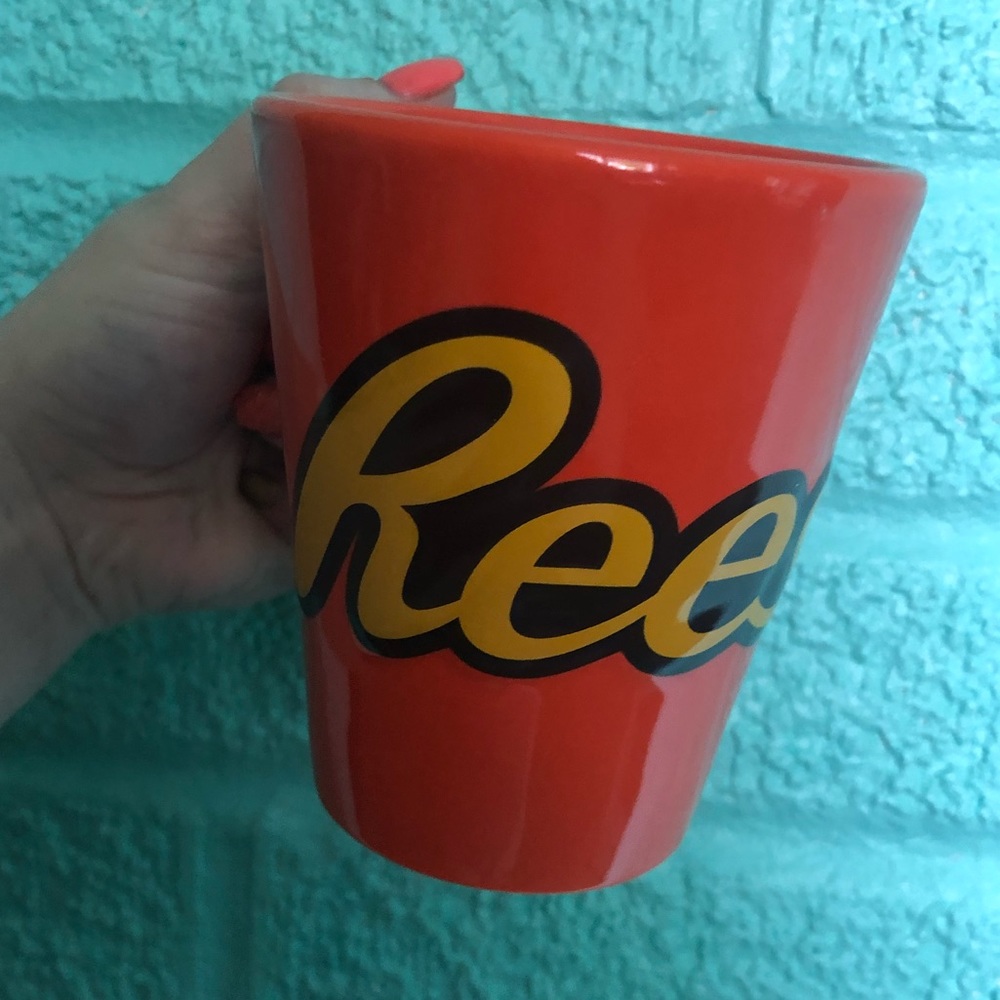 Reese mug
